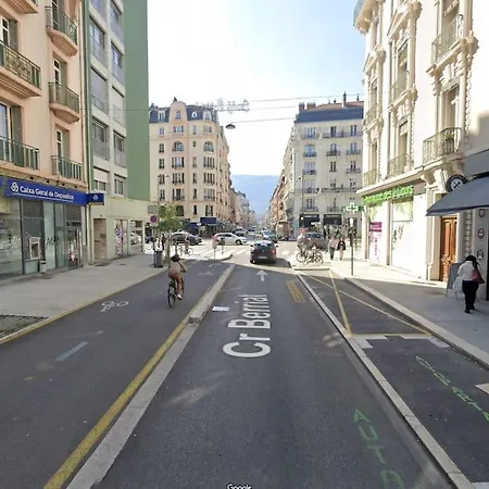 Апартаменти T2 Elegant - Proche Gare & Centre